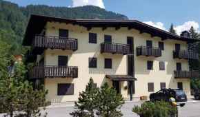 Bilocale Donegani - Serafini Madonna Di Campiglio